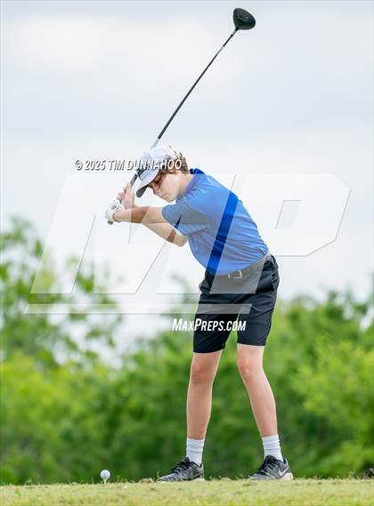 Thumbnail 1 in UIL Region IV 5A Boys Golf Final (Round 1) photogallery.