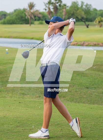 Thumbnail 1 in UIL Region IV 5A Boys Golf Final (Round 1) photogallery.