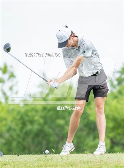 Thumbnail 2 in UIL Region IV 5A Boys Golf Final (Round 1) photogallery.