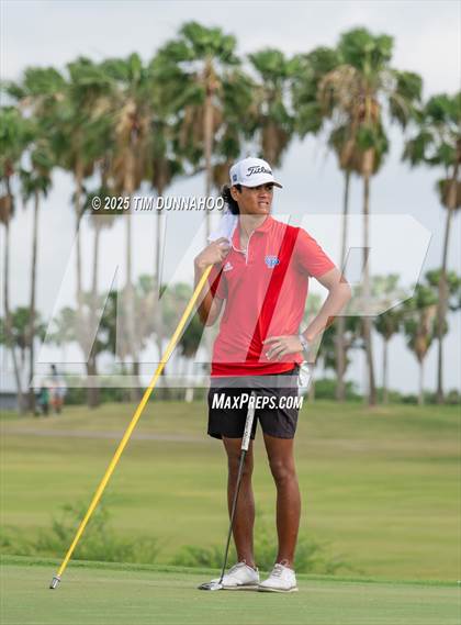 Thumbnail 1 in UIL Region IV 5A Boys Golf Final (Round 1) photogallery.