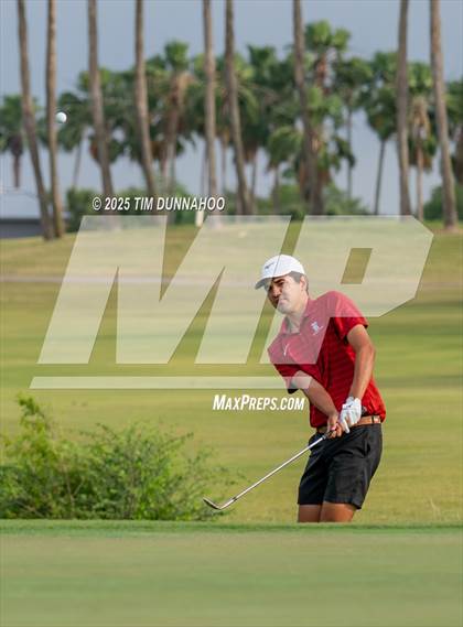 Thumbnail 2 in UIL Region IV 5A Boys Golf Final (Round 1) photogallery.