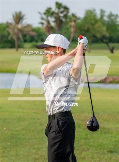 Thumbnail 1 in UIL Region IV 5A Boys Golf Final (Round 1) photogallery.