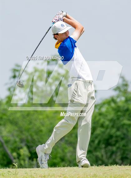 Thumbnail 1 in UIL Region IV 5A Boys Golf Final (Round 1) photogallery.