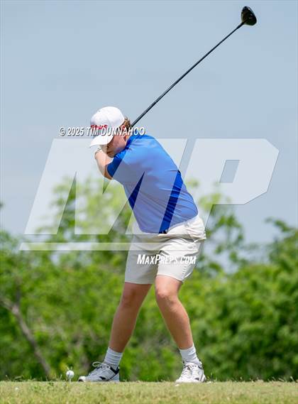 Thumbnail 2 in UIL Region IV 5A Boys Golf Final (Round 1) photogallery.