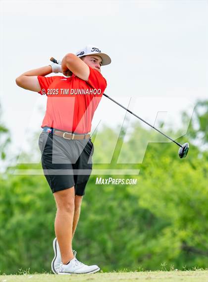 Thumbnail 1 in UIL Region IV 5A Boys Golf Final (Round 1) photogallery.