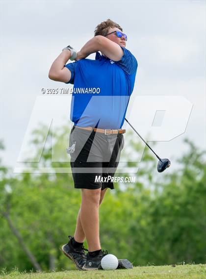 Thumbnail 1 in UIL Region IV 5A Boys Golf Final (Round 1) photogallery.