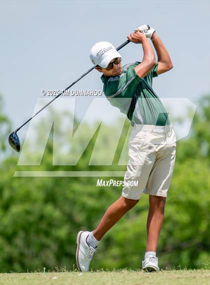 Thumbnail 1 in UIL Region IV 5A Boys Golf Final (Round 1) photogallery.