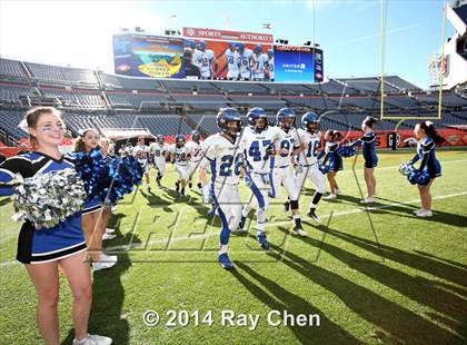 Thumbnail 2 in Pine Creek vs. Longmont (CHSAA 4A Final) photogallery.