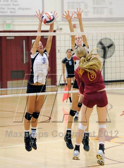 Thumbnail 2 in Villa Park @ Esperanza photogallery.