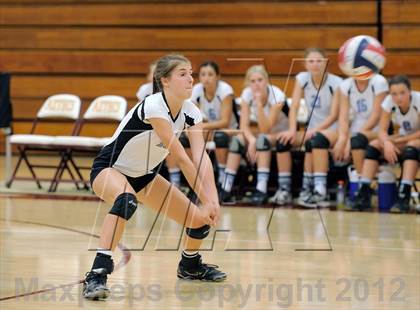 Thumbnail 3 in Villa Park @ Esperanza photogallery.