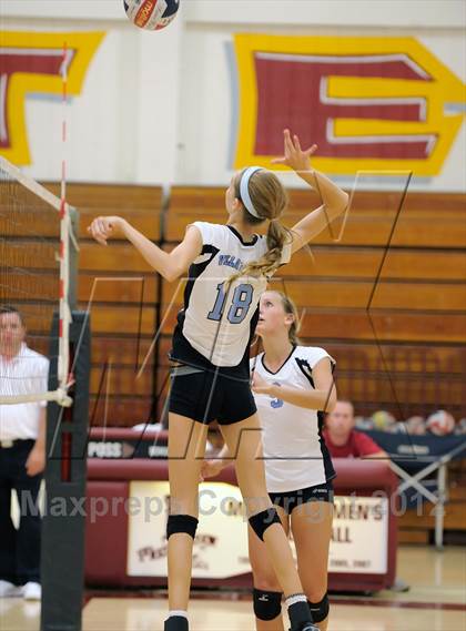 Thumbnail 1 in Villa Park @ Esperanza photogallery.