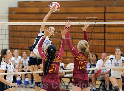 Thumbnail 1 in Villa Park @ Esperanza photogallery.