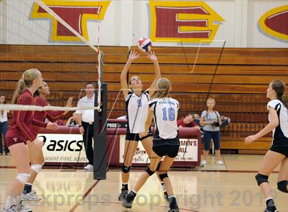 Thumbnail 3 in Villa Park @ Esperanza photogallery.
