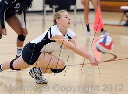 Thumbnail 3 in Villa Park @ Esperanza photogallery.