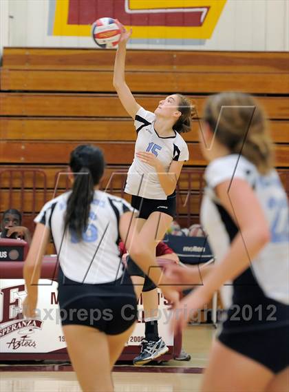 Thumbnail 1 in Villa Park @ Esperanza photogallery.