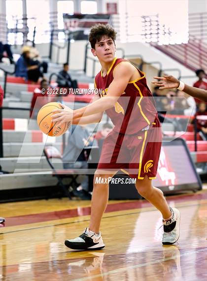 Thumbnail 2 in Lassiter @ Whitewater photogallery.