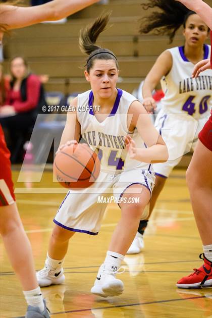 Thumbnail 1 in Stanwood @ Lake Stevens photogallery.