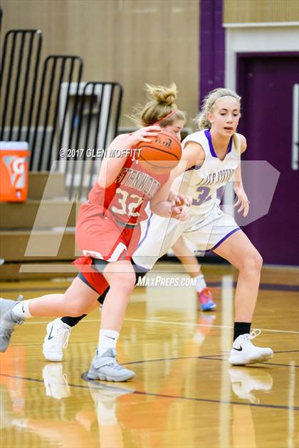Thumbnail 1 in Stanwood @ Lake Stevens photogallery.