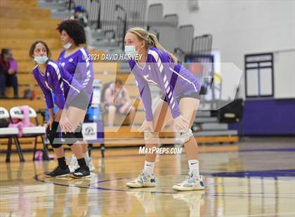 Thumbnail 3 in Pomona @ Arvada West photogallery.