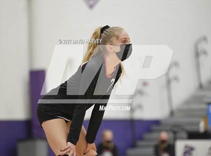 Thumbnail 2 in Pomona @ Arvada West photogallery.