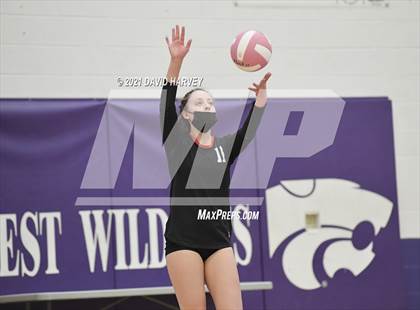Thumbnail 2 in Pomona @ Arvada West photogallery.