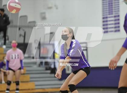 Thumbnail 1 in Pomona @ Arvada West photogallery.