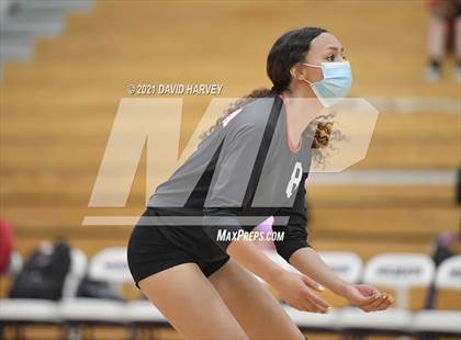 Thumbnail 3 in Pomona @ Arvada West photogallery.