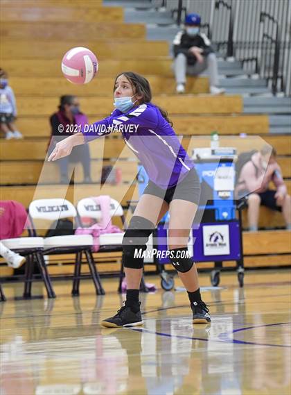 Thumbnail 1 in Pomona @ Arvada West photogallery.