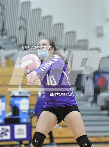 Thumbnail 1 in Pomona @ Arvada West photogallery.