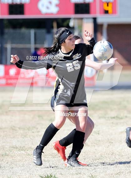 Thumbnail 2 in Lincolnton vs. Surry Central (Scrimmage) photogallery.