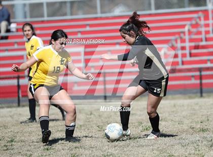 Thumbnail 3 in Lincolnton vs. Surry Central (Scrimmage) photogallery.