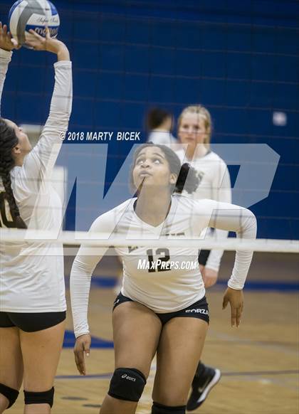 Thumbnail 1 in Enochs @ Turlock photogallery.
