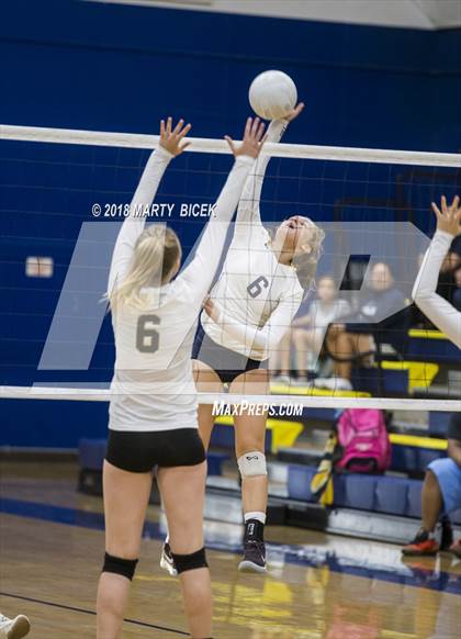 Thumbnail 2 in Enochs @ Turlock photogallery.