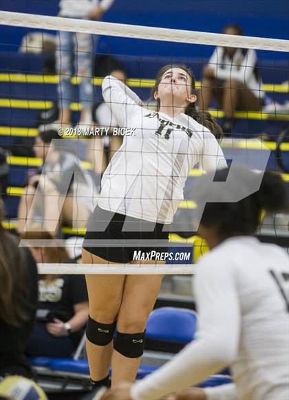Thumbnail 2 in Enochs @ Turlock photogallery.