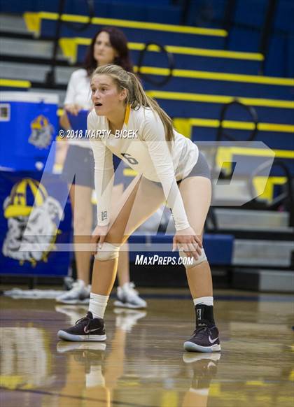 Thumbnail 1 in Enochs @ Turlock photogallery.