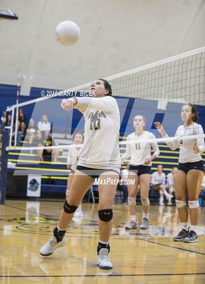 Thumbnail 2 in Enochs @ Turlock photogallery.