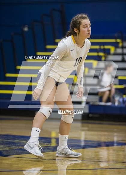 Thumbnail 1 in Enochs @ Turlock photogallery.