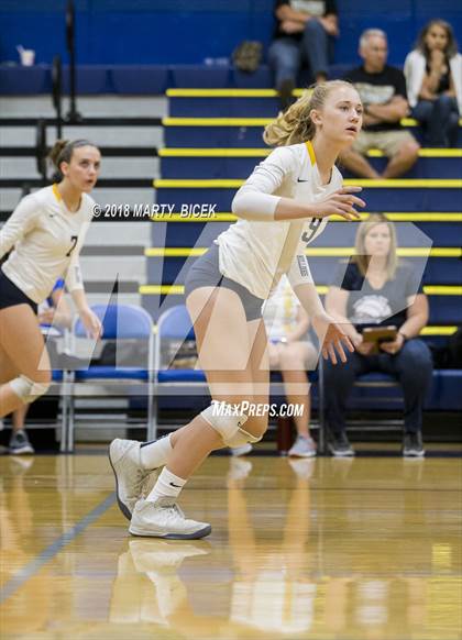 Thumbnail 3 in Enochs @ Turlock photogallery.