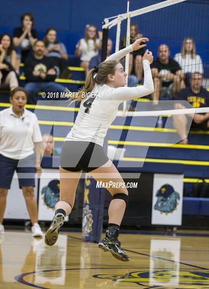 Thumbnail 3 in Enochs @ Turlock photogallery.