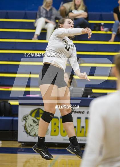 Thumbnail 2 in Enochs @ Turlock photogallery.