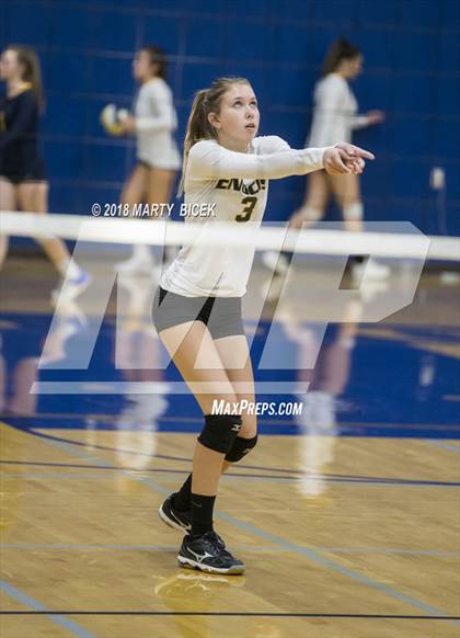 Thumbnail 2 in Enochs @ Turlock photogallery.