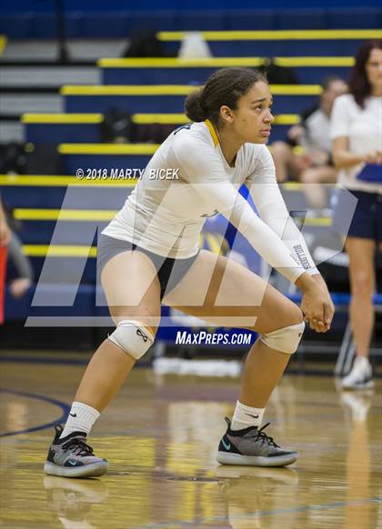 Thumbnail 3 in Enochs @ Turlock photogallery.