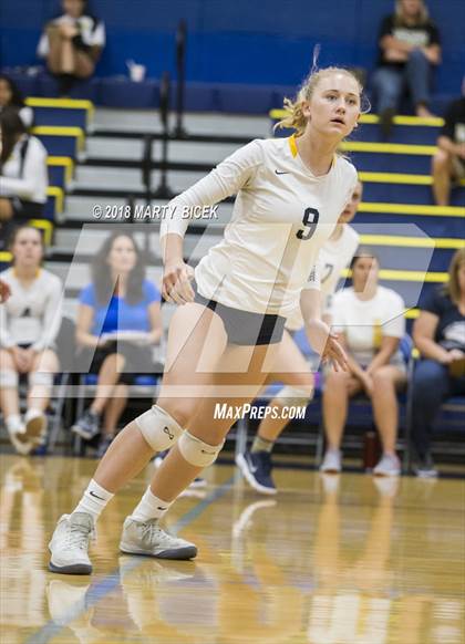 Thumbnail 2 in Enochs @ Turlock photogallery.