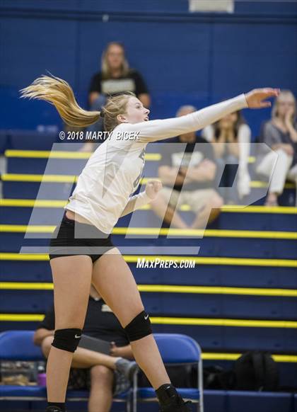 Thumbnail 3 in Enochs @ Turlock photogallery.