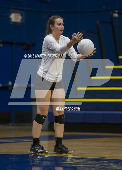 Thumbnail 2 in Enochs @ Turlock photogallery.