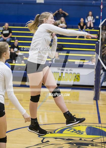 Thumbnail 2 in Enochs @ Turlock photogallery.