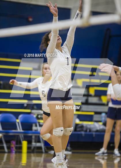 Thumbnail 2 in Enochs @ Turlock photogallery.