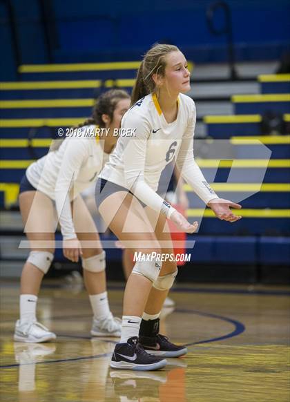 Thumbnail 3 in Enochs @ Turlock photogallery.
