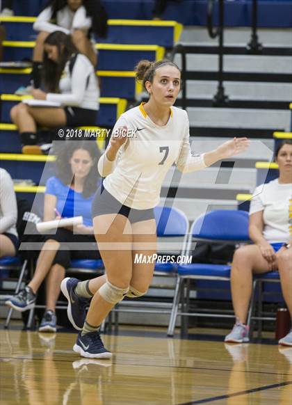 Thumbnail 2 in Enochs @ Turlock photogallery.