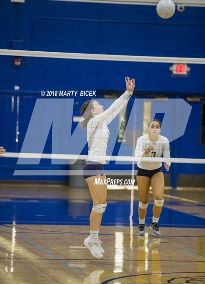 Thumbnail 1 in Enochs @ Turlock photogallery.